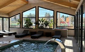 La Violeta Hotel Spa & Chill Out